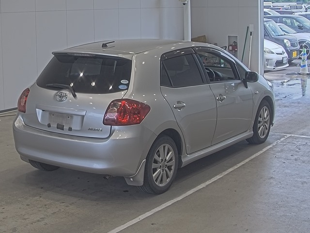 TOYOTA AURIS 2008