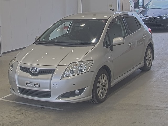TOYOTA AURIS 2008