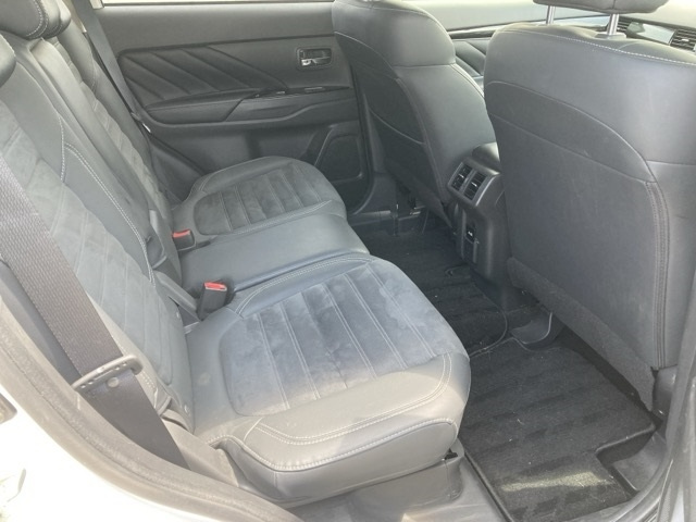 MITSUBISHI OUTLANDER PHEV 2021
