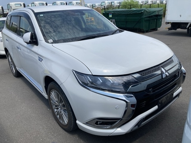 MITSUBISHI OUTLANDER PHEV 2021