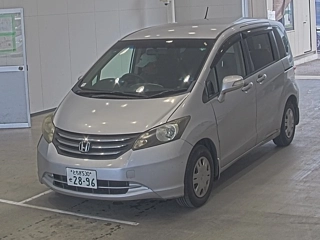 HONDA FREED 2011