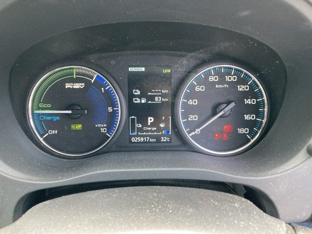 MITSUBISHI OUTLANDER PHEV 2021