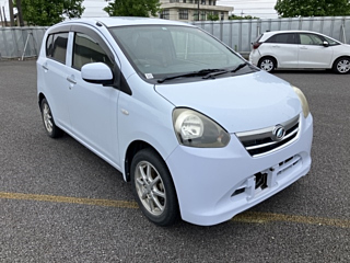 DAIHATSU MIRA E S 2013
