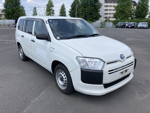TOYOTA PROBOX 2020