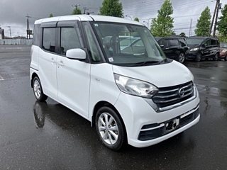 NISSAN DAYZ ROOX 2017