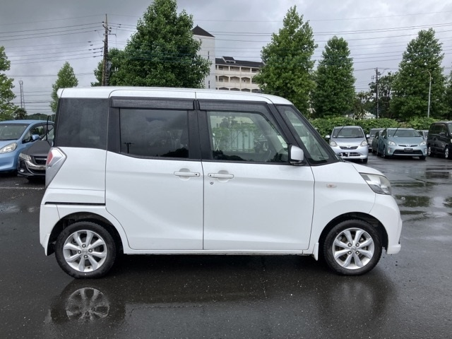 NISSAN DAYZ ROOX 2017