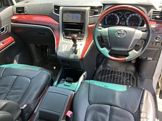TOYOTA ALPHARD 2008