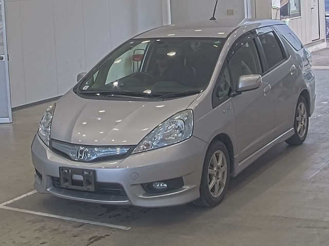 HONDA FIT SHUTTLE 2013