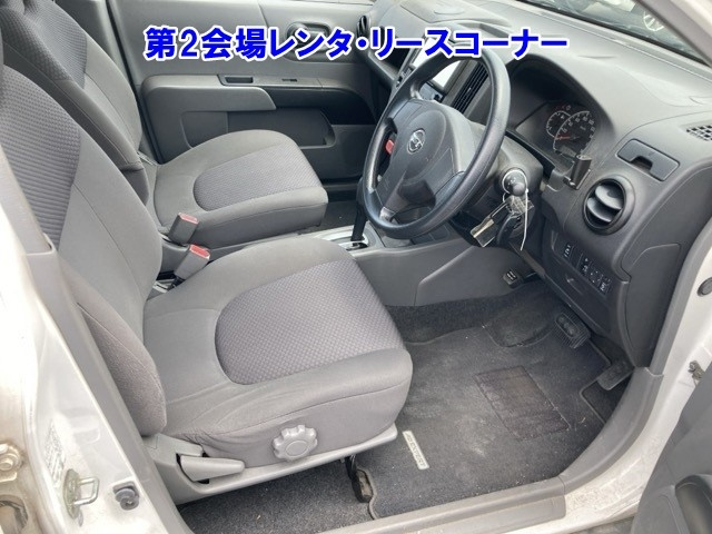 NISSAN AD 2013