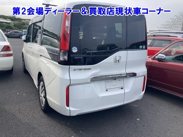 HONDA STEP WAGON 2016