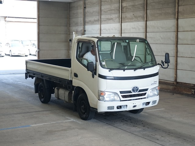 TOYOTA DYNA 2008