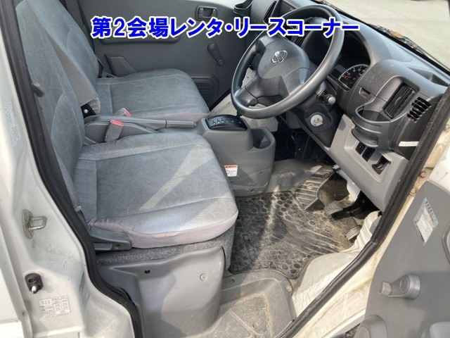 NISSAN CLIPPER VAN 2011