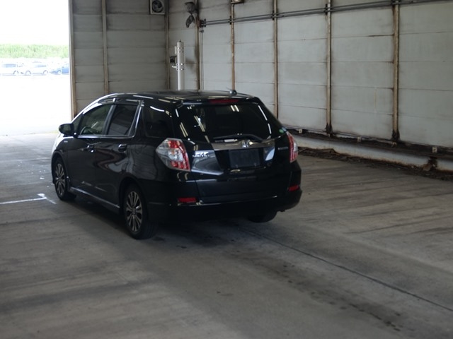 HONDA FIT SHUTTLE 2015