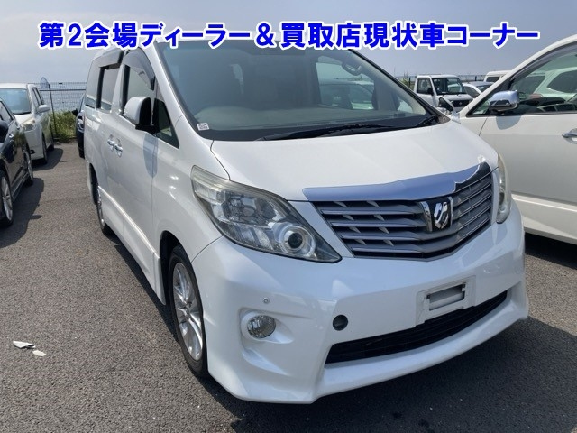 TOYOTA ALPHARD 2010