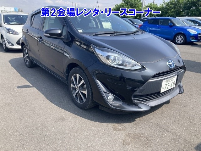 TOYOTA AQUA 2018