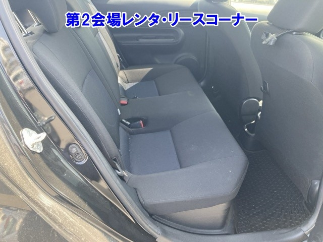 TOYOTA AQUA 2018