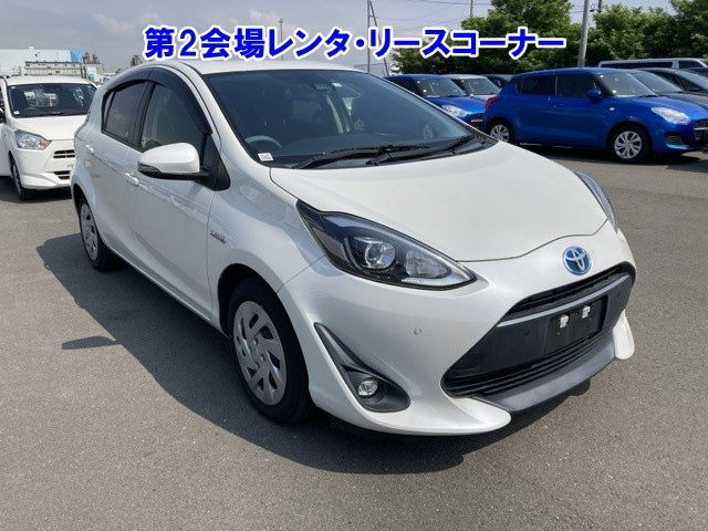 TOYOTA AQUA 2018