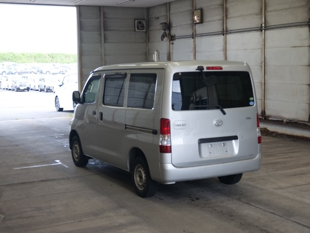 TOYOTA TOWN ACE VAN 2016