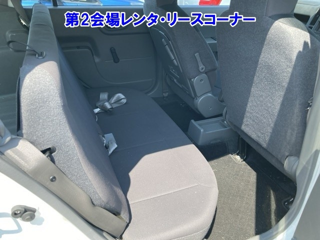 NISSAN AD 2016