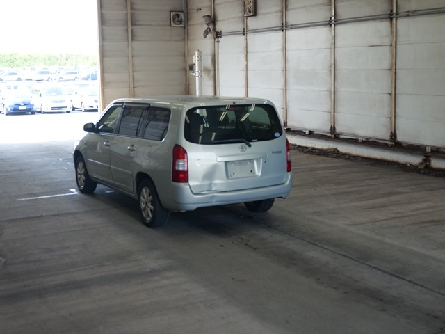 TOYOTA PROBOX 2012