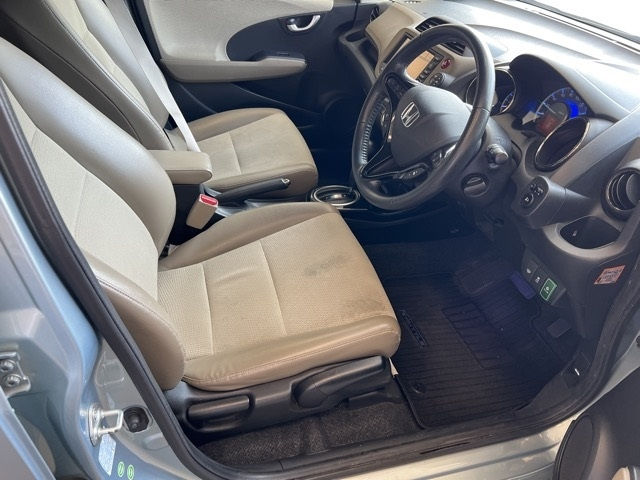 HONDA FIT SHUTTLE 2012
