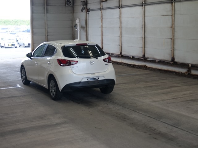 MAZDA DEMIO 2019