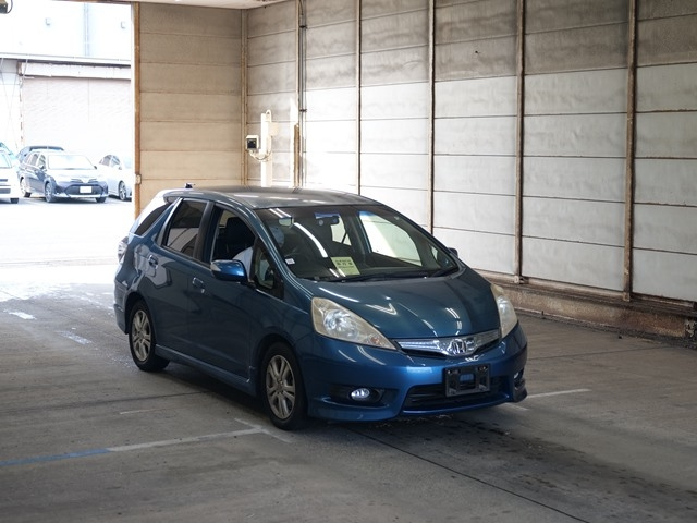 HONDA FIT SHUTTLE 2012