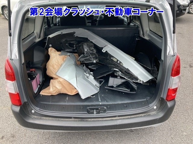 TOYOTA PROBOX 2024