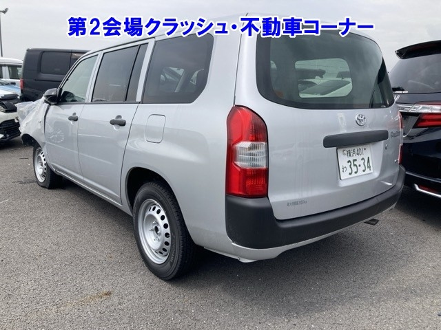 TOYOTA PROBOX 2024