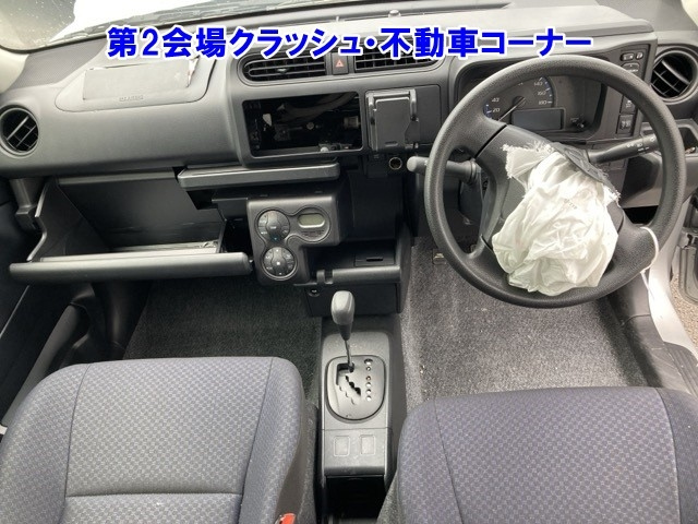 TOYOTA PROBOX 2024