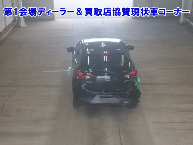 MAZDA DEMIO 2016