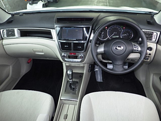 SUBARU EXIGA 2010