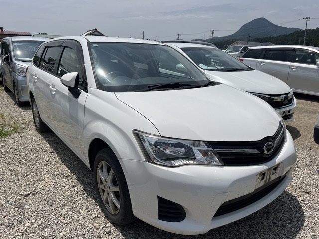 TOYOTA COROLLA FIELDER 2014