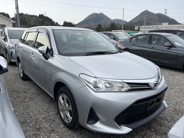 TOYOTA COROLLA FIELDER 2018