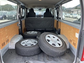 TOYOTA HIACE VAN 2015