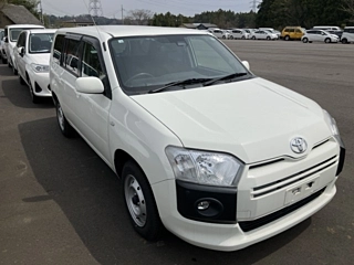 TOYOTA PROBOX 2019