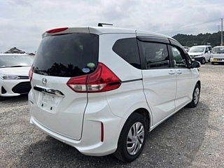 HONDA FREED 2020