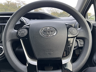 TOYOTA AQUA 2020