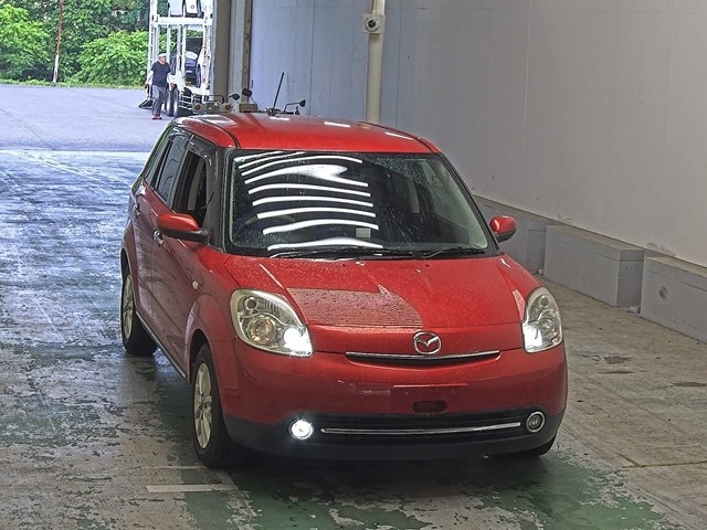 MAZDA VERISA 2012