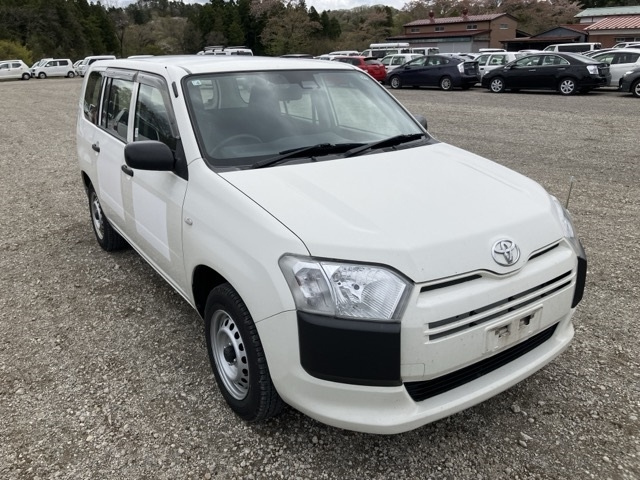 TOYOTA PROBOX 2019