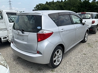 TOYOTA RACTIS 2013