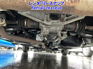 TOYOTA VITZ 2016