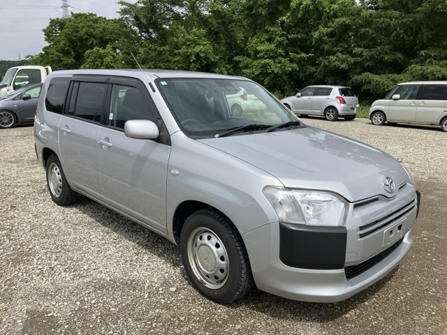 TOYOTA PROBOX 2017