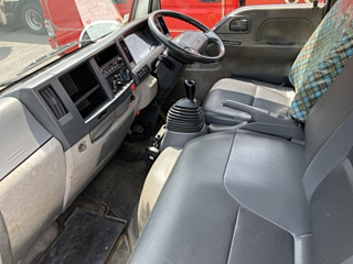 ISUZU ELF 2011