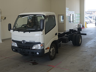 HINO DUTRO 2016