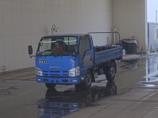 ISUZU ELF 2013