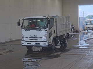 ISUZU FORWARD 2014