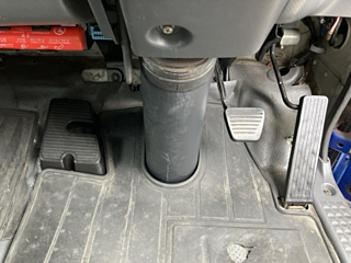 ISUZU ELF 2011