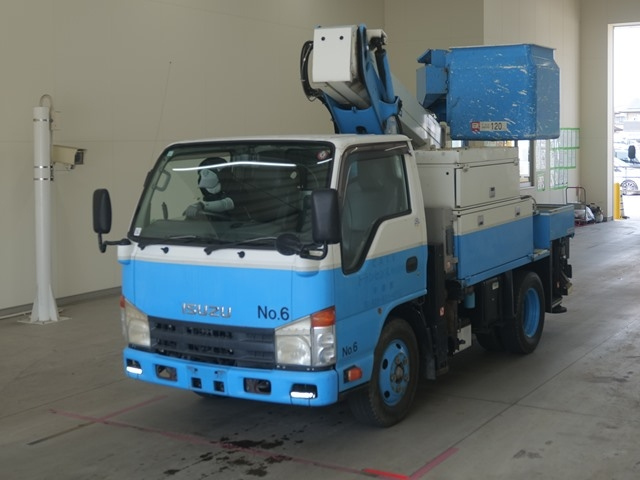 ISUZU ELF 2010