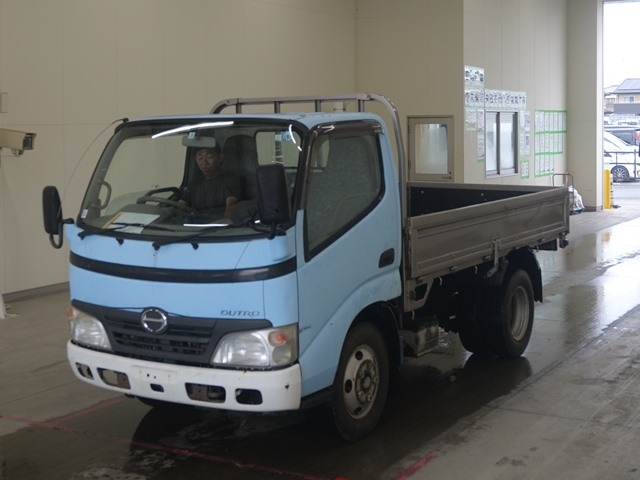 HINO DUTRO 2009